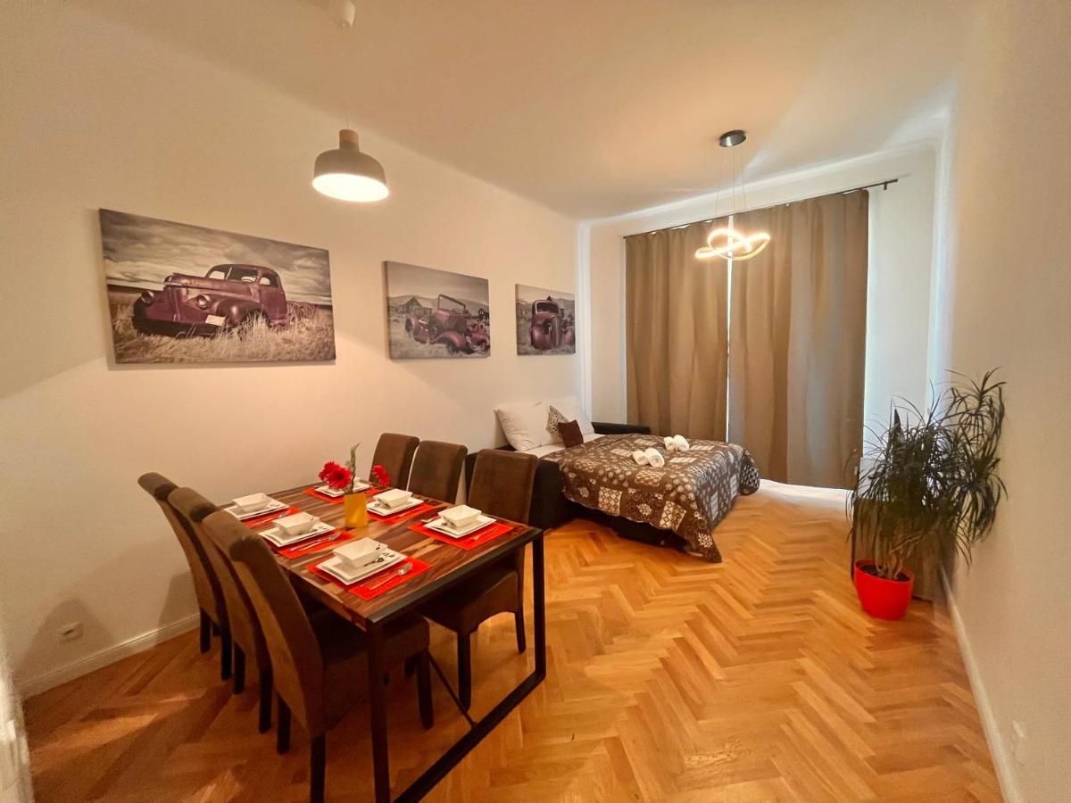 Riverbridge Apartments Prague Exterior photo